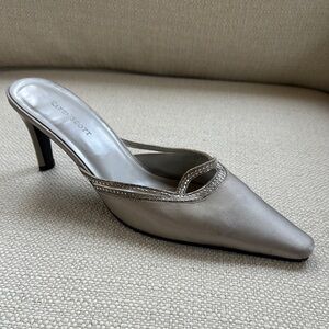 Karen Scott Silver Elegant Mule Heels